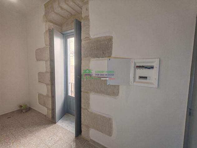 Rif. 9756 - Casa con tre unità indipendenti - Foto 12