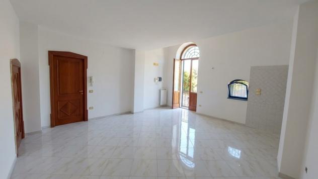 Trilocale in vendita a Salerno - Foto 2