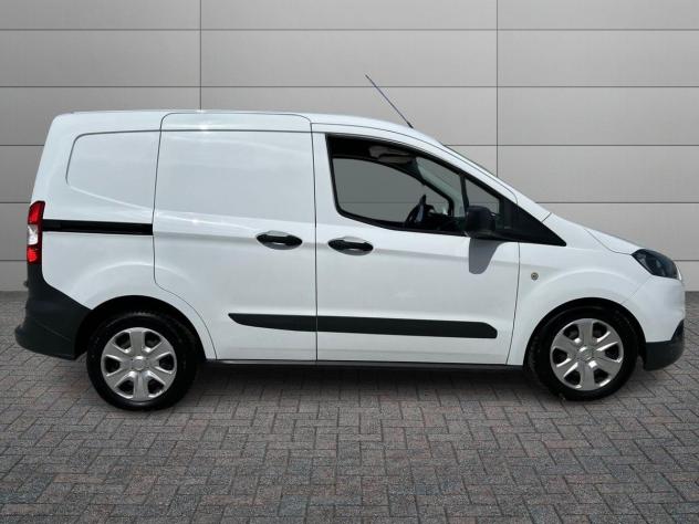Ford Transit Courier 2018 1.5 tdci 75cv Trend E6.2 - Foto 3