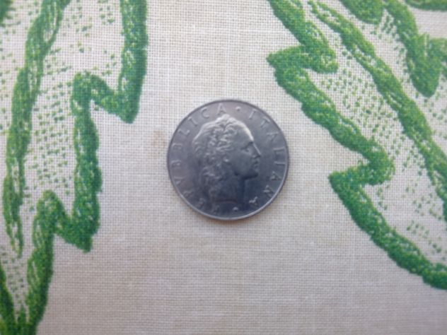 Moneta da cinquanta 50 lire del 1956 vecchia lira - Foto 2