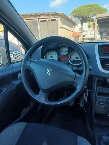 Peugeot 207 1.4 88CV 5p. ONE Line - Foto 9