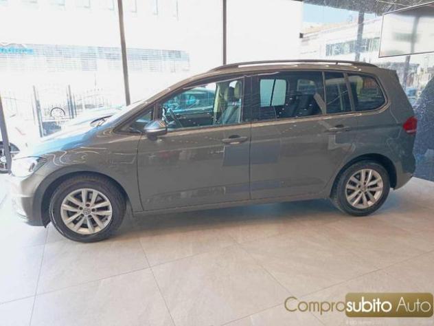 VOLKSWAGEN Touran 1.6 TDI 115 CV SCR DSG Executive BlueMotion Tech. rif. 24113708 - Foto 4