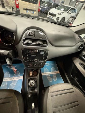Fiat Punto Evo 1.4 5 porte Dynamic GPL - Foto 9