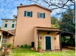 Villa in vendita a Lorenzana - Crespina Lorenzana 192 mq  Rif: 1398546