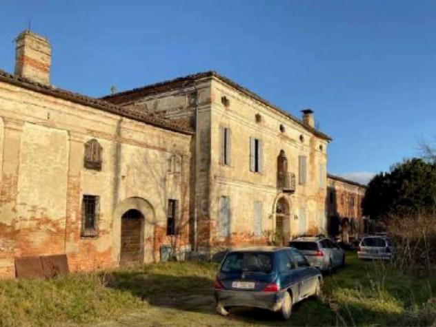 Immobile in asta di 294 m² con più di 5 locali in vendita a Suzzara - Foto 2