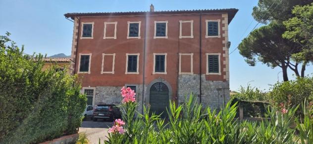 Appartamento in vendita a Caprona - Vicopisano 250 mq Rif: 1039100