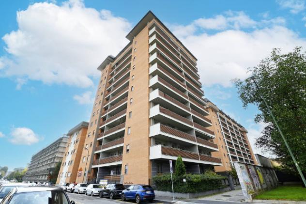 Appartamento di 72 m² con 2 locali e box auto in vendita a Sesto San Giovanni - Foto 3