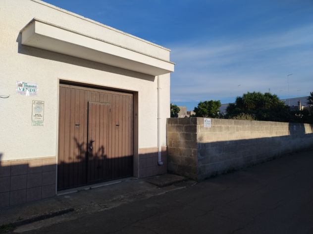 FinImmobil VENDE in Salice Sal. (LE), Via Mascagni n.18 Garage+suolo - Foto 2