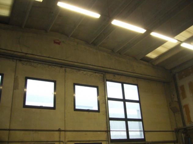 Immobile di 700 m² con 3 locali in affitto a Scandiano - Foto 3