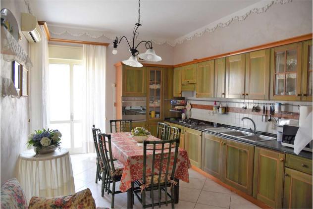 V003973 - VENDESI APPARTAMENTO SIGNORILE 180 MQ - Foto 16