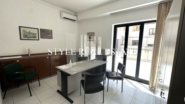 Ufficio in vendia in Viale Scala Greca a Siracusa
