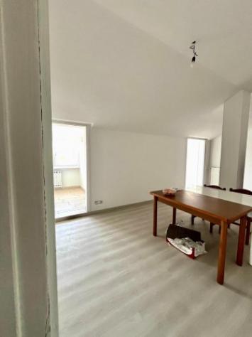 Appartamento di 109 m² con 3 locali e box auto in affitto a Brescia - Foto 19