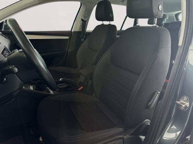 Škoda Octavia 1.6 TDI Executive - Foto 8