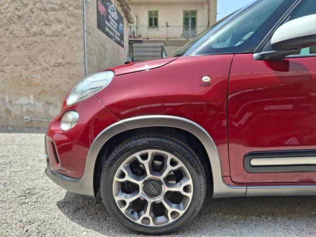 Fiat 500L 1.6 Multijet 120 CV Trekking - Foto 10