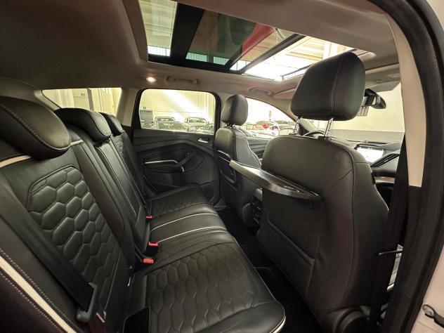 Ford Kuga 2.0 TDCI 180 CV S&S 4WD Powershift Vignale - Foto 6