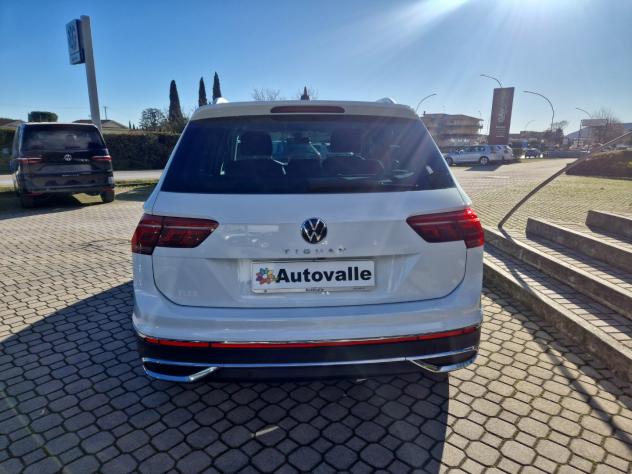 Volkswagen Tiguan Tiguan 2.0 TDI 150 CV SCR DSG Elegance - Foto 6