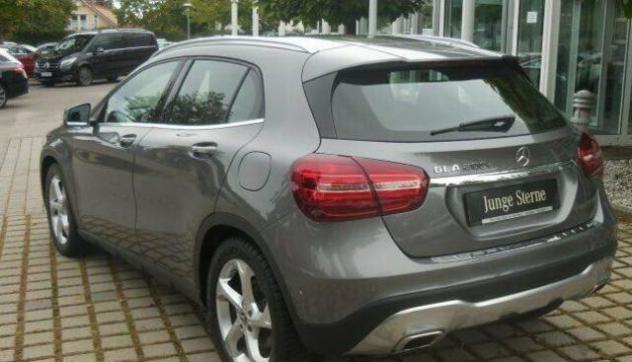 Mercedes-Benz GLA 200 VETTURA AZIENDALE KM CERTIFICATI - Foto 3