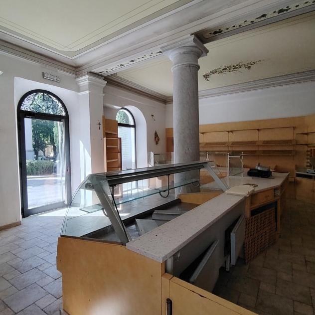 Locale comm.le/Fondo in affitto a Carrara 80 mq Rif: 1338818