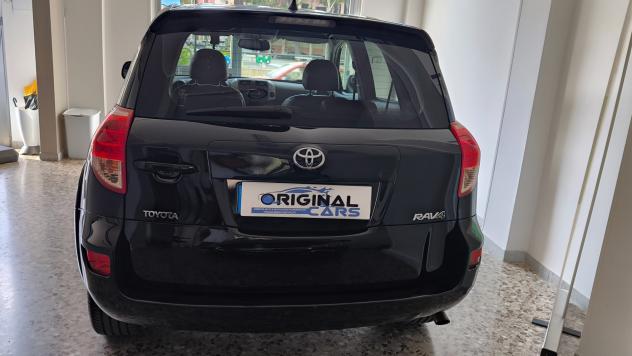 Toyota RAV 4 RAV4 2.2 D-4D 177 CV Luxury - Foto 9