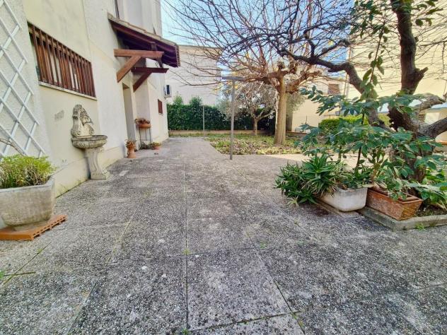 Villa in vendita a Pisa 320 mq Rif: 1390892