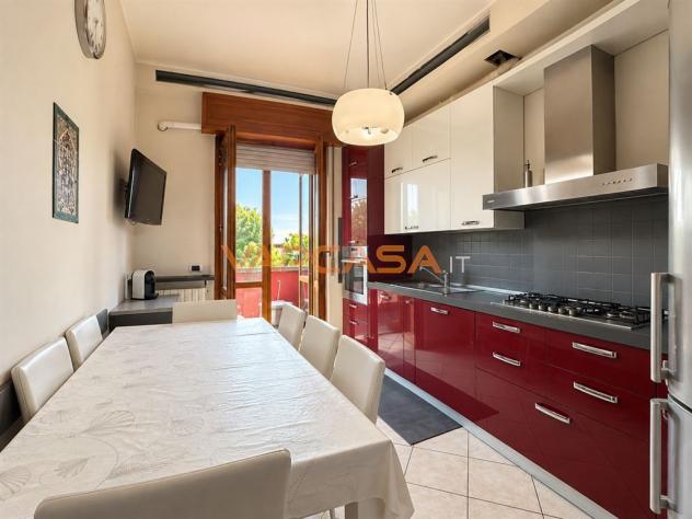 ATTICO SU DUE LIVELLI CON GRANDE TERRAZZA - Foto 3