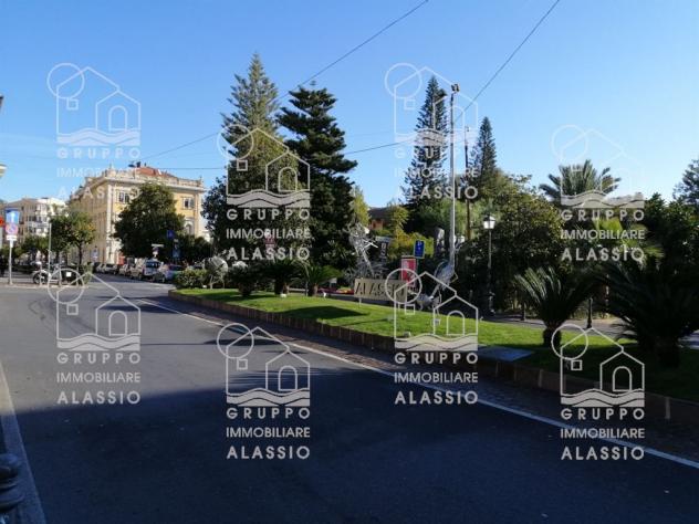 Alassio - Zona altamente trafficata - Bar con licenza tabacchi - Foto 2