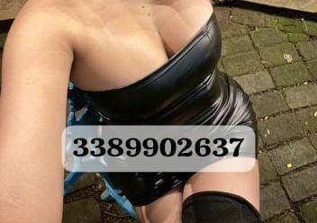 GIOVANE MASSAGGIATRICE DOLCE E SENSUALE 338.9902637 - Foto 3