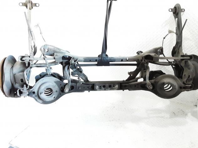 ASSALE POSTERIORE VOLVO V40 Cross Country D 4162 T Diesel 1600 (12) - Foto 5