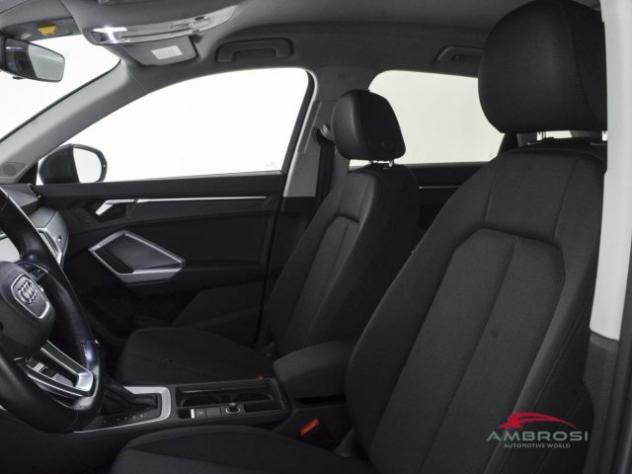 AUDI Q3 35 2.0 tdi S line edition s-tronic rif. 23752611 - Foto 9