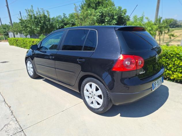Volkswagen Golf 1.9 TDI DPF 5p. - Foto 8