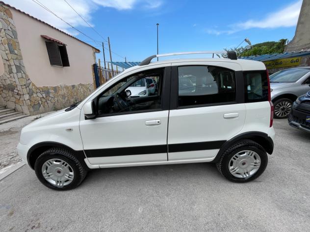 Fiat Panda 1.2 4x4 Climbing - Foto 3