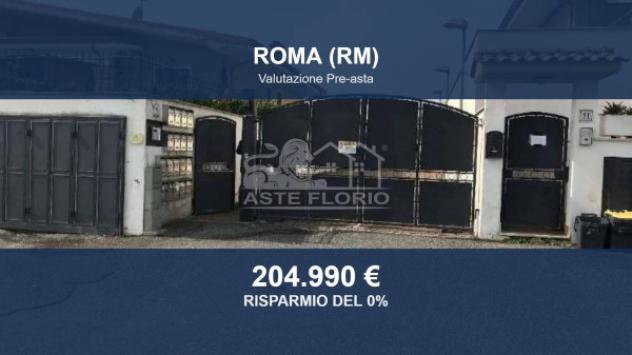 Immobile in asta di 96 m², box auto in vendita a Roma