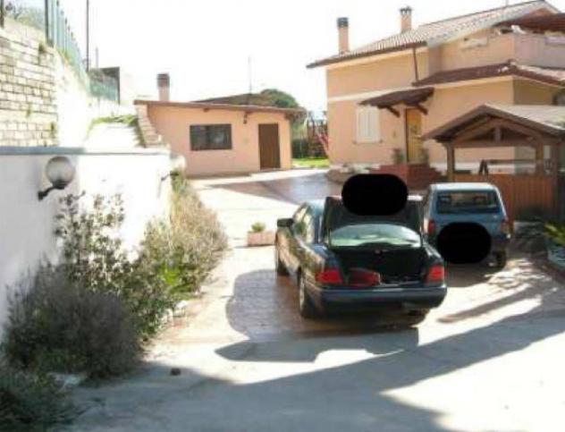 Immobile in asta di 221 m² in vendita a Velletri - Foto 2