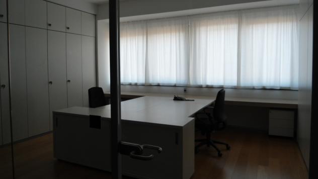 Ufficio in affitto a Senigallia