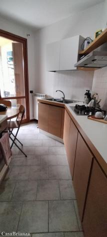 Biassono ampio bilocale con giardino, cantina e box singolo - Foto 5
