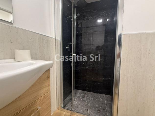 Bilocale al piano rialzato con aria condizionata - Foto 16