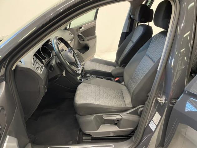 VOLKSWAGEN Tiguan 2.0 TDI DSG 4MOTION Life 150CV rif. 22945087 - Foto 6