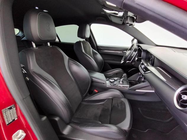 Alfa Romeo Stelvio 2.9 Bi-Turbo V6 510 CV AT8 Quadrifoglio - Foto 4