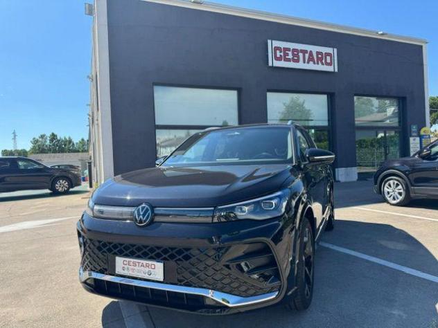 VOLKSWAGEN Tiguan 2.0 TDI 150 CV DSG R-Line rif. 23782238