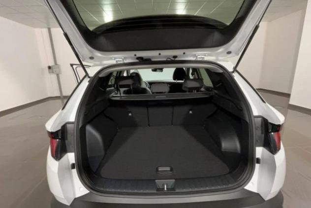 HYUNDAI Tucson 1.6 CRDi MHEV 2wd 136cv Business DCT rif. 23625102 - Foto 8