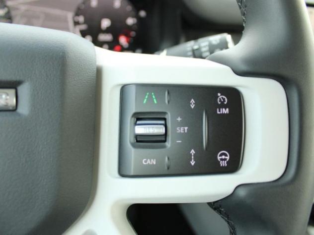 LAND ROVER Defender D200 S rif. 24208799 - Foto 9