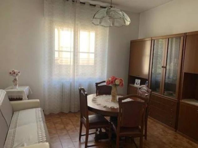 Immobile in asta di 204 m² con più di 5 locali e box auto doppio in vendita a Trecate - Foto 11