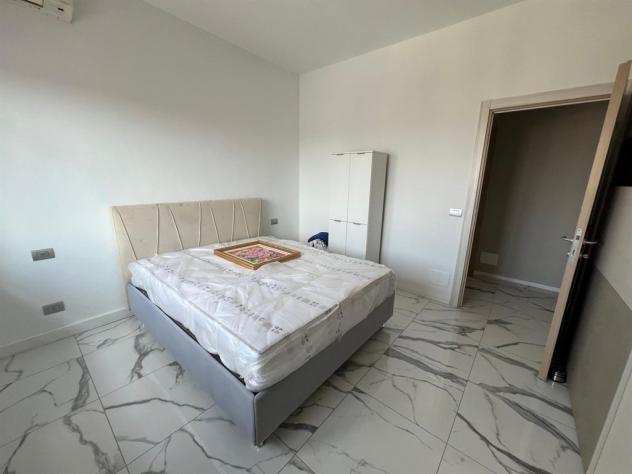 Trilocale in affitto ristrutturato e arredato - Foto 15