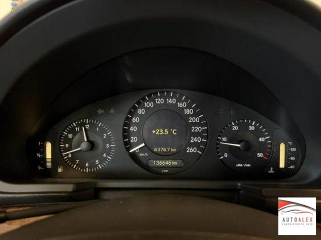 MERCEDES - Classe E - 220 CDI Classic - Foto 10