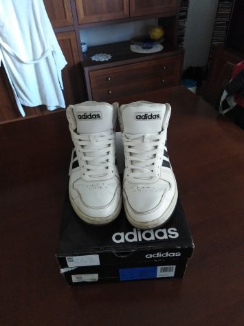Adidas Hoops mid