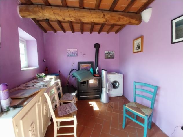 Casolare in pietra ristrutturato in collina tra Lucca e Camaiore - Foto 9