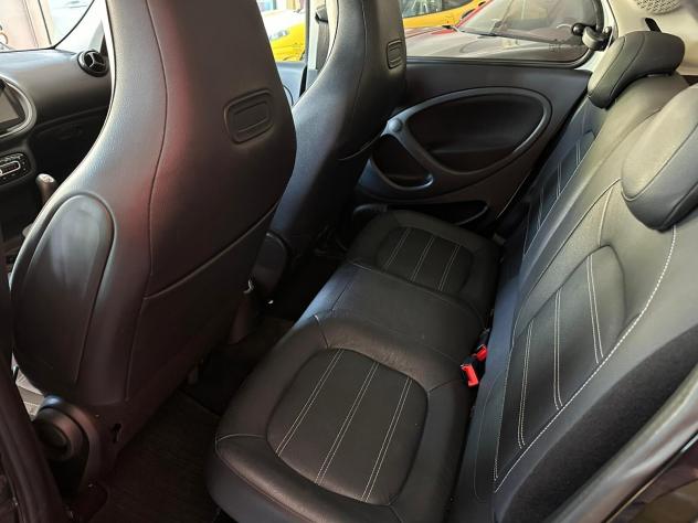 SMART FORFOUR 1.0TWINNAMIC 70cv PASSION - Foto 8