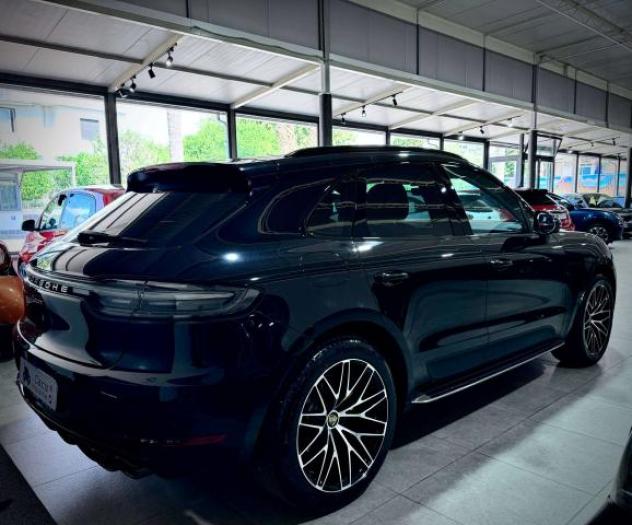 Porsche Macan 2.0 245CV PDK - Foto 6