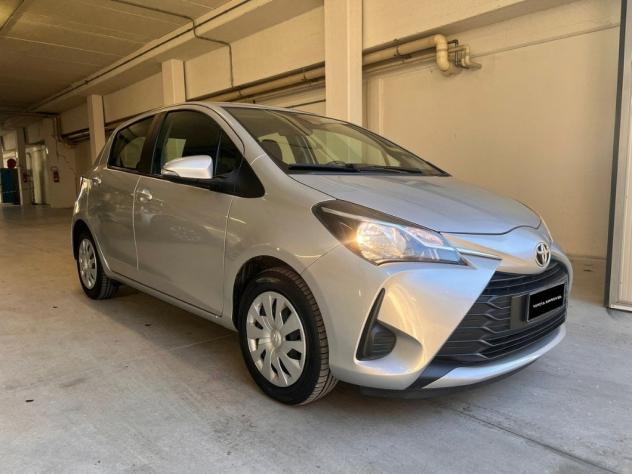 Toyota Yaris III 2017 5p 1.0 Cool my18