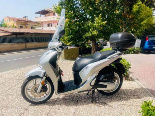 HONDA SH 150 TUTTO INCLUSO ANCHE PASSAGGIO! MINI RATE rif. 24000251 - Foto 10